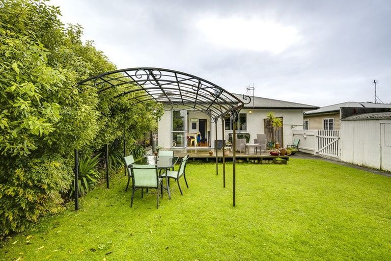Photo of property in 36 Higgins Street, Marewa, Napier, 4110