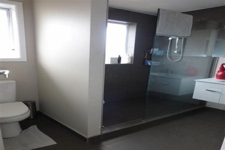 Photo of property in 54 Oriana Crescent, Hornby, Christchurch, 8042