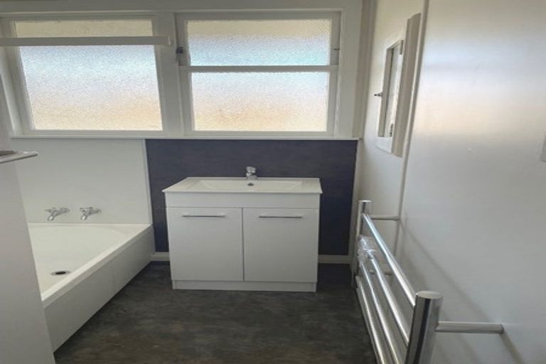 Photo of property in 15-15c Nelson Terrace, Seaview, Timaru, 7910