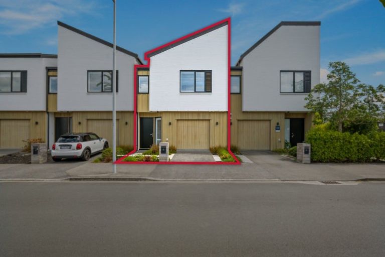Photo of property in 100 Buckley Avenue, Hobsonville, Auckland, 0616