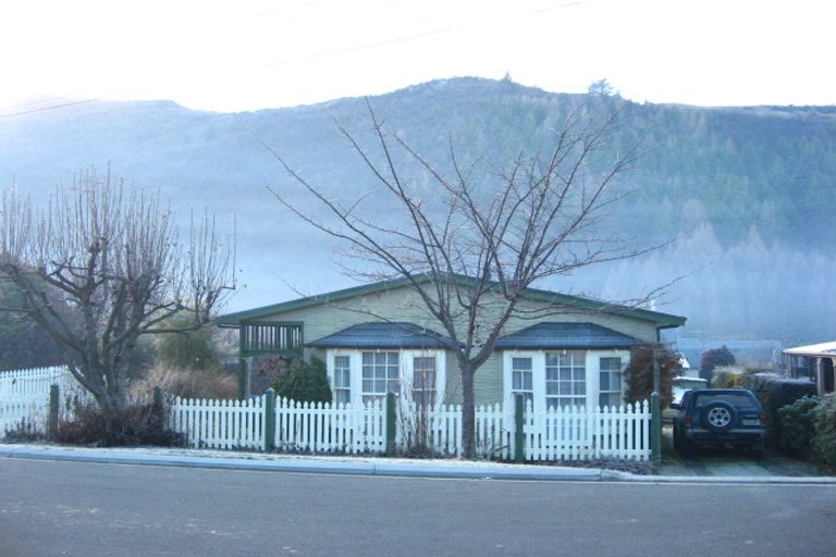 Photo of property in 55 Devon Street, Arrowtown, 9302