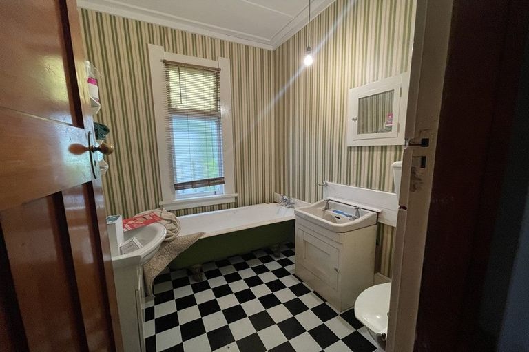 Photo of property in 39 River Road, Hector, 7822