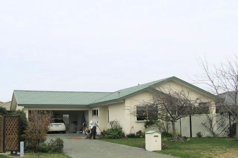 Photo of property in 4 Claridge Place, Taradale, Napier, 4112