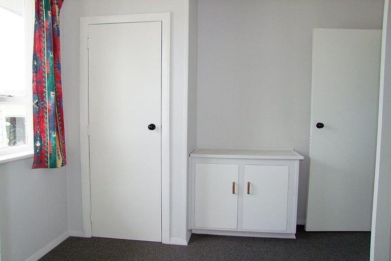 Photo of property in 24 Leman Street, Milton, 9220