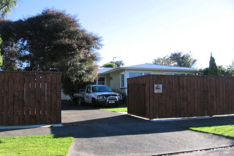 Photo of property in 7 Lockhart Avenue, Milson, Palmerston North, 4414