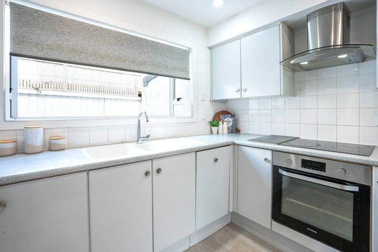 Photo of property in 3/179 Marine Parade, New Brighton, Christchurch, 8083