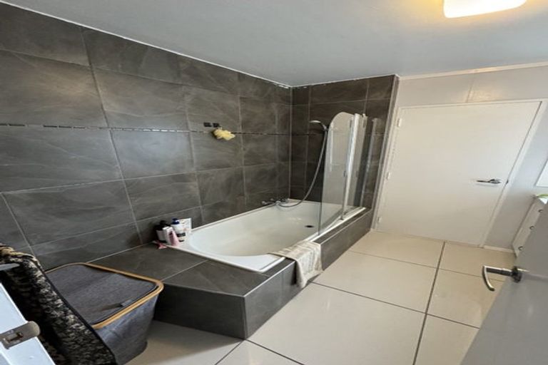 Photo of property in 9 Motueka Street, Ngaio, Wellington, 6035