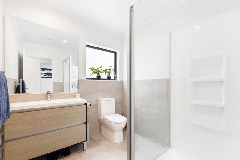 Photo of property in 24 Vincent Mcgrath Crescent, Swanson, Auckland, 0614