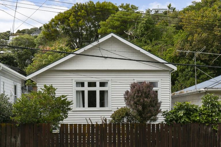 Photo of property in 265 Ohiro Road, Brooklyn, Wellington, 6021