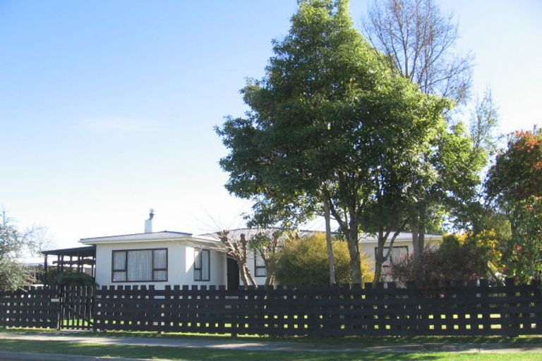 Photo of property in 803 Park Road South, Akina, Hastings, 4122