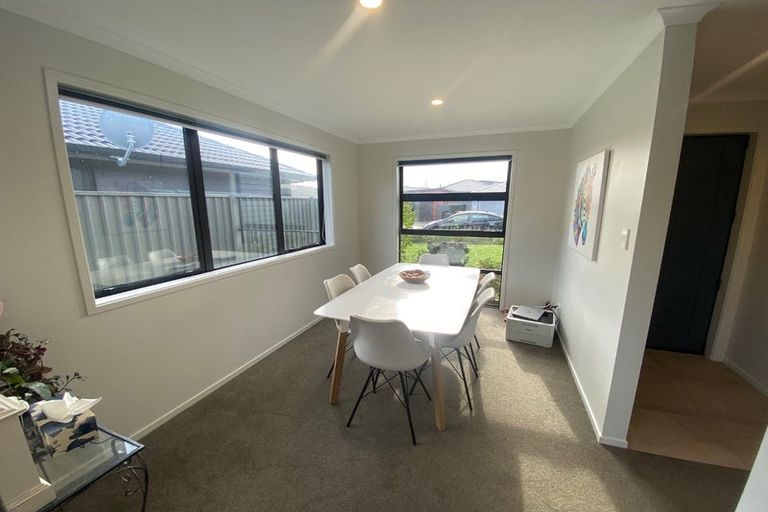 Photo of property in 28 Traverse Lane, Omokoroa, 3114
