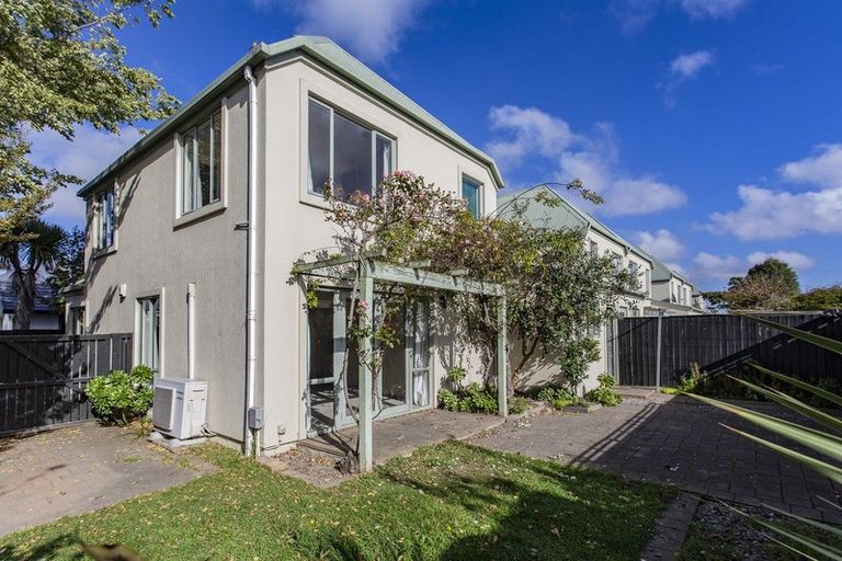 Photo of property in 1/61 Champion Street, Edgeware, Christchurch, 8013