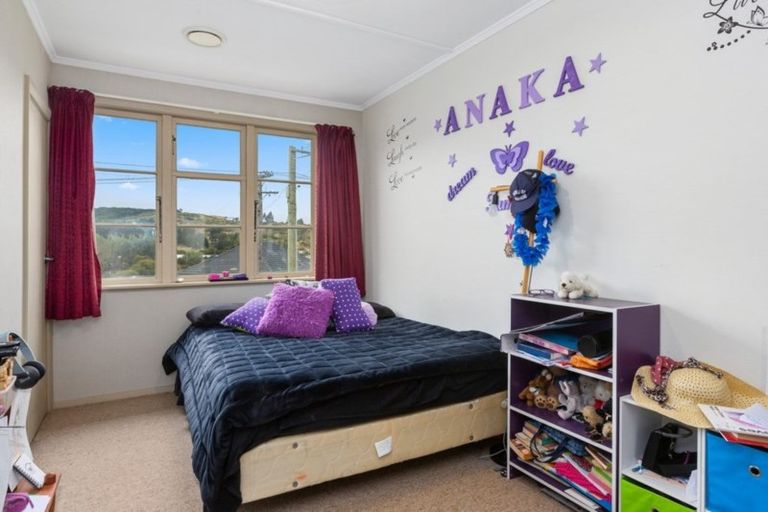 Photo of property in 19 Rennie Street, Green Island, Dunedin, 9018