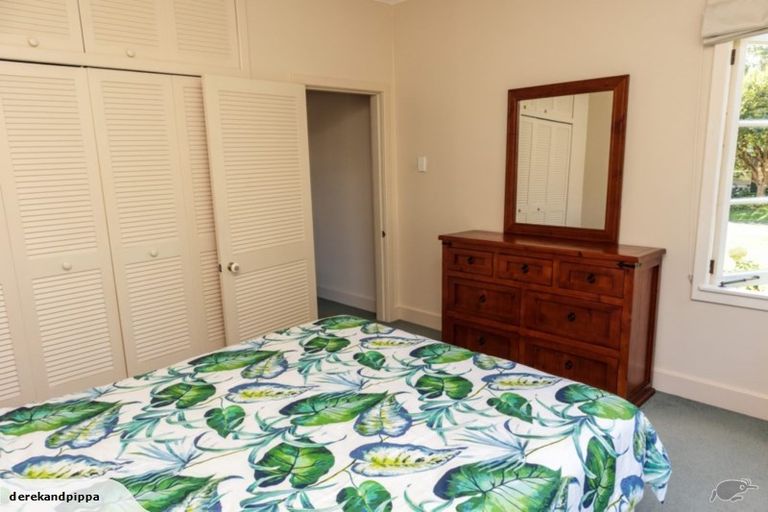 Photo of property in 17 Peakes Road, Saint Johns Hill, Whanganui, 4501