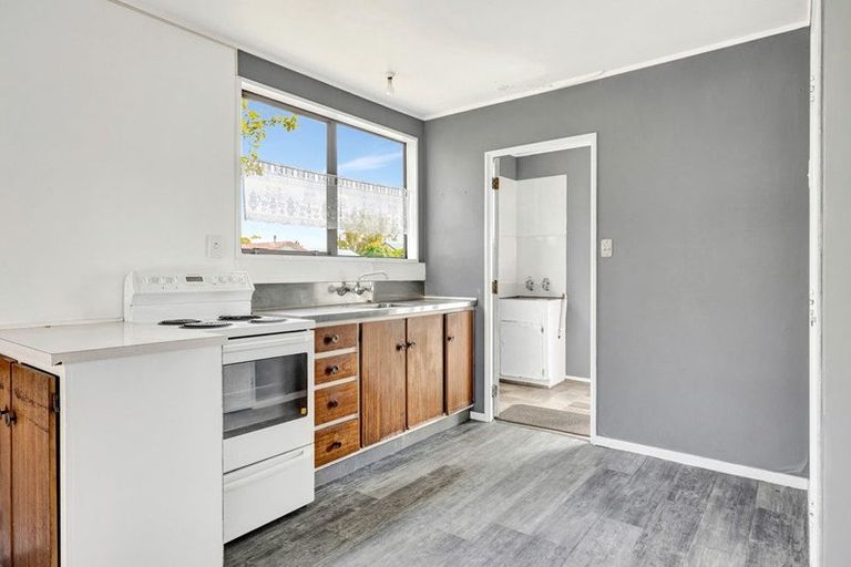 Photo of property in 39 Odlin Crescent, Nawton, Hamilton, 3200