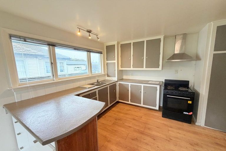 Photo of property in 10a Epsom Road, Sockburn, Christchurch, 8042