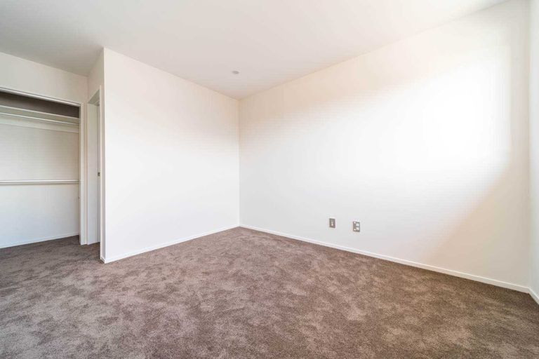 Photo of property in 14 Toia Lane, Silverdale, 0932