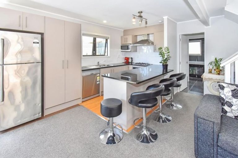 Photo of property in 2/104 Tui Road, Papatoetoe, Auckland, 2025