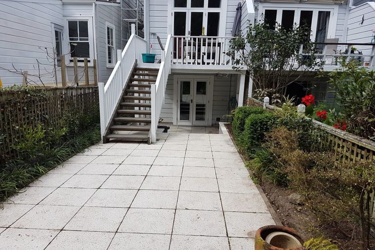 Photo of property in 378 Tinakori Road, Thorndon, Wellington, 6011