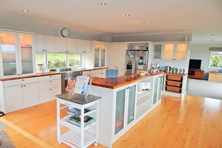 Photo of property in 204 Rangitane Road, Kerikeri, 0294