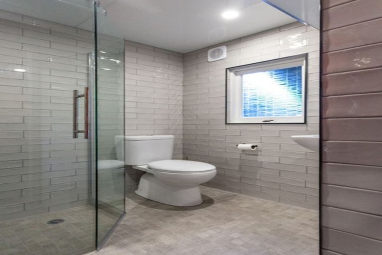 Photo of property in 111 Brunton Crescent, Thames, 3500