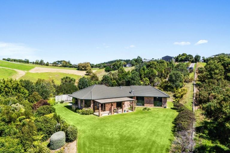 Photo of property in 118 Zanders Road, Helensville, Waimauku, 0882