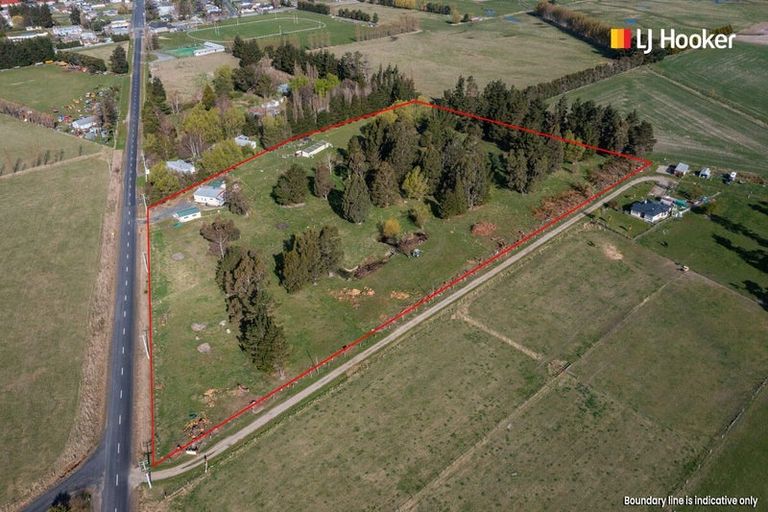 Photo of property in 51 Browns Road, Middlemarch, 9597