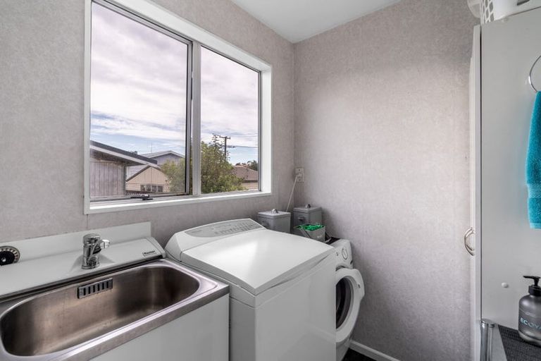 Photo of property in 3 O'byrne Street, Waikiwi, Invercargill, 9810