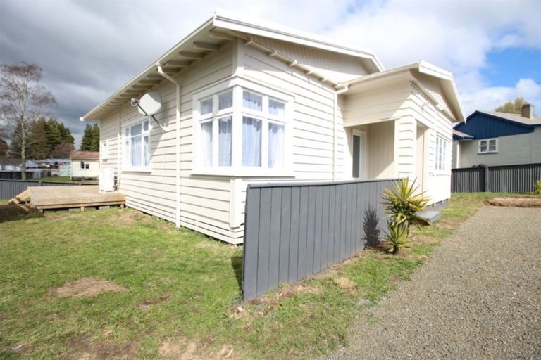 Photo of property in 11 Pilrig Place, Tokoroa, 3420