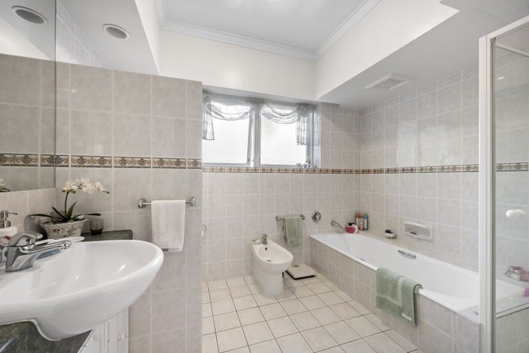 Photo of property in 18a Military Road, Boulcott, Lower Hutt, 5010