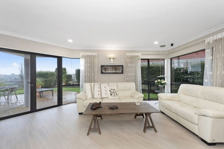 Photo of property in 4 The Avenue, Harrowfield, Hamilton, 3210