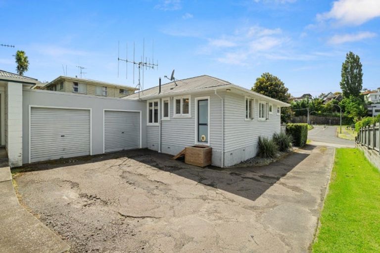 Photo of property in 10 Landscape Road, Otumoetai, Tauranga, 3110
