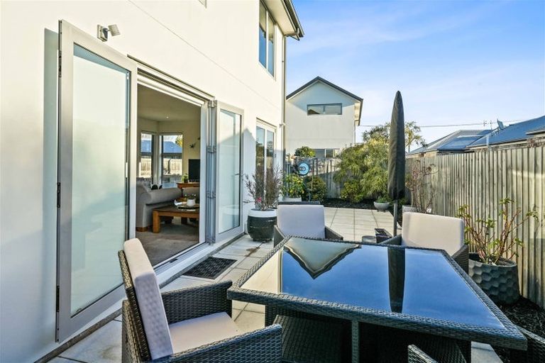 Photo of property in 78b Trafalgar Street, St Albans, Christchurch, 8014