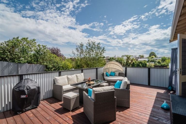 Photo of property in 32 Regent Street, West End, Timaru, 7910