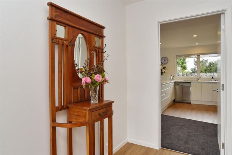 Photo of property in 84 Akaroa Street, Kaiapoi, 7630