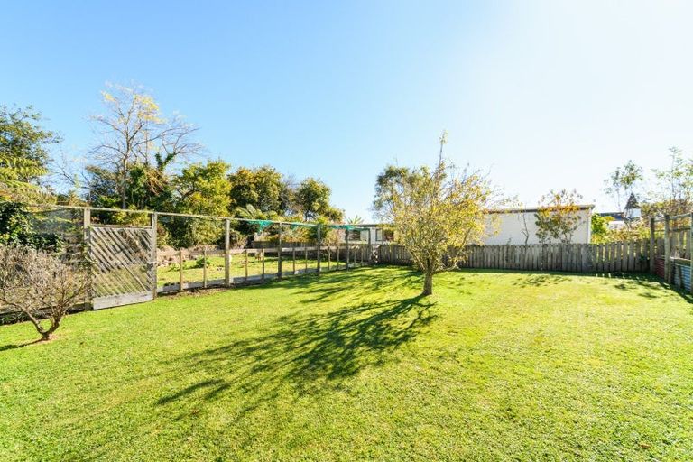 Photo of property in 106 Pukepapa Road, Marton, 4710