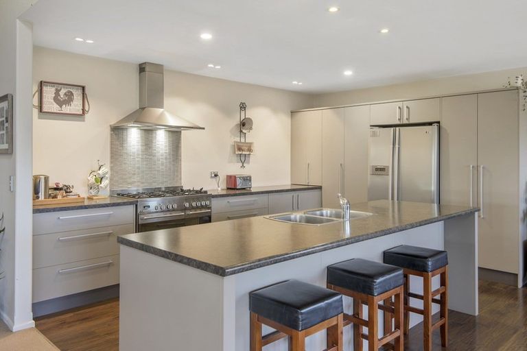 Photo of property in 6 Mulholland Drive, Darfield, 7571