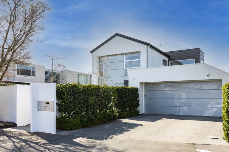 Photo of property in 26 Hartley Avenue, Strowan, Christchurch, 8052