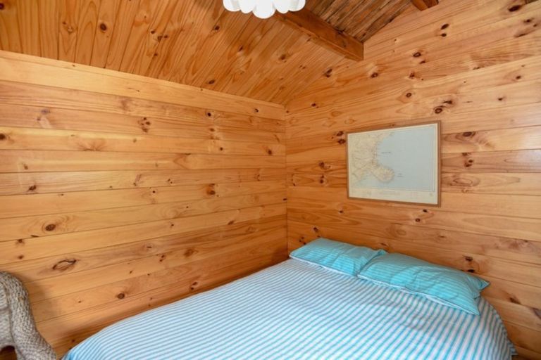 Photo of property in 578 Le Bons Bay Road, Le Bons Bay, Akaroa, 7583