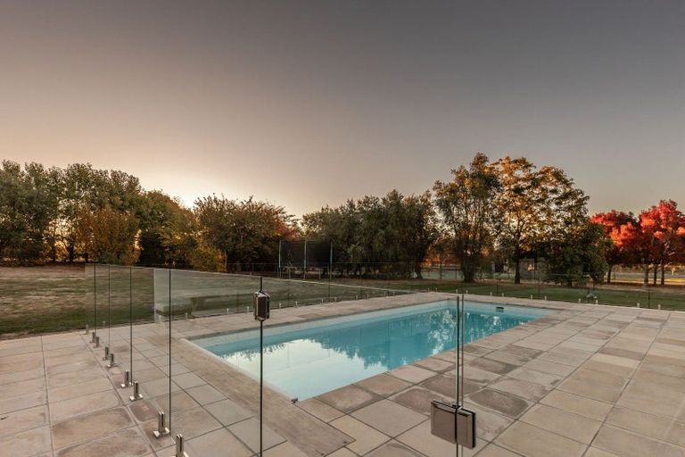 Photo of property in 88 Dry Hills Lane, Riverlands, Blenheim, 7274