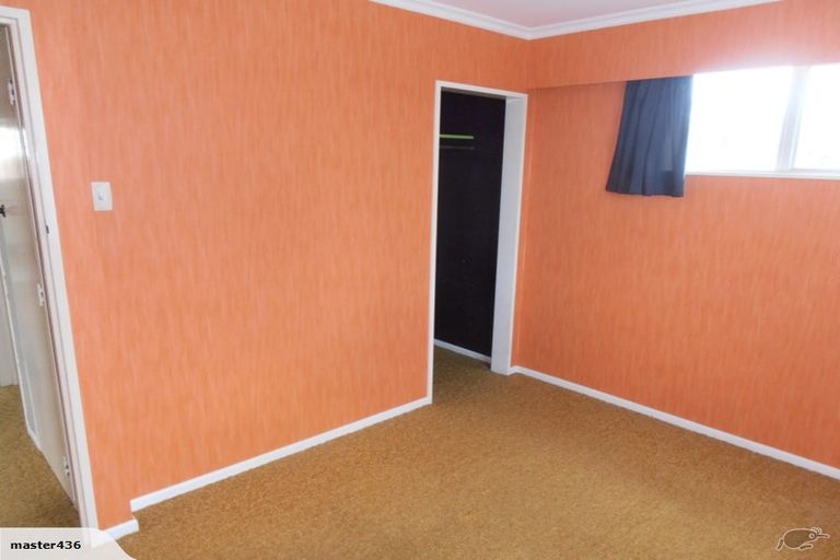 Photo of property in 34 Raglan Avenue, Cloverlea, Palmerston North, 4412