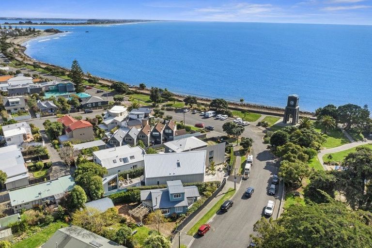 Photo of property in 144 Esplanade, Sumner, Christchurch, 8081