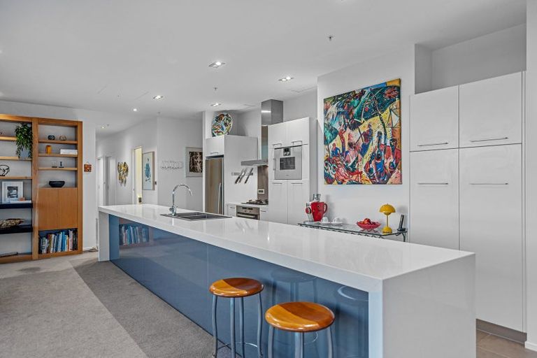 Photo of property in Sentinel Apartments, 2703/3 Northcroft Street, Takapuna, Auckland, 0622