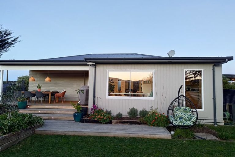 Photo of property in 81 Rogers Road, Bay View, Napier, 4104