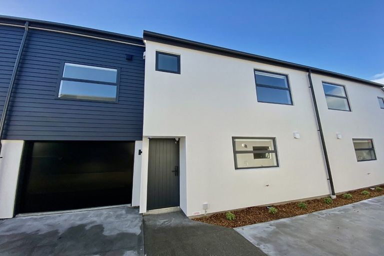Photo of property in 4/438 Armagh Street, Linwood, Christchurch, 8011