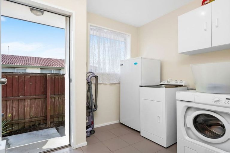 Photo of property in 39 Cowes Street, Avondale, Christchurch, 8061