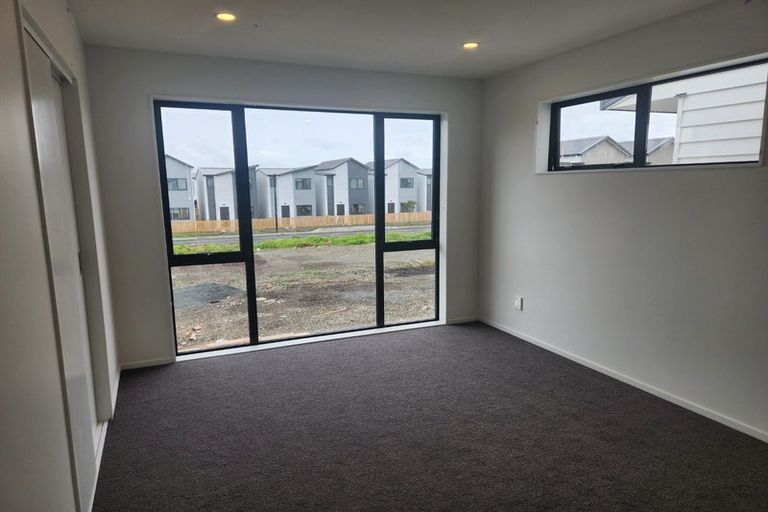 Photo of property in 3 Te Kaapia Road, Papakura, 2110