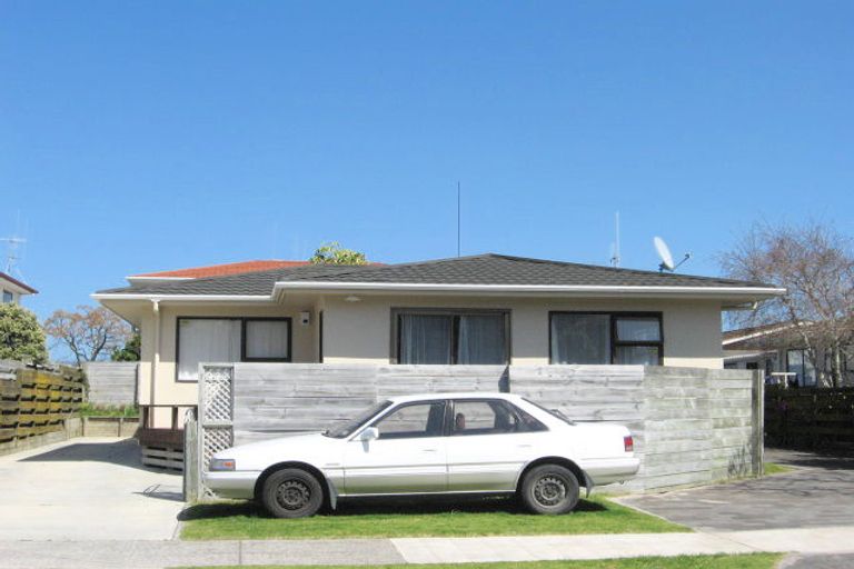 Photo of property in 69a Percy Road, Papamoa Beach, Papamoa, 3118