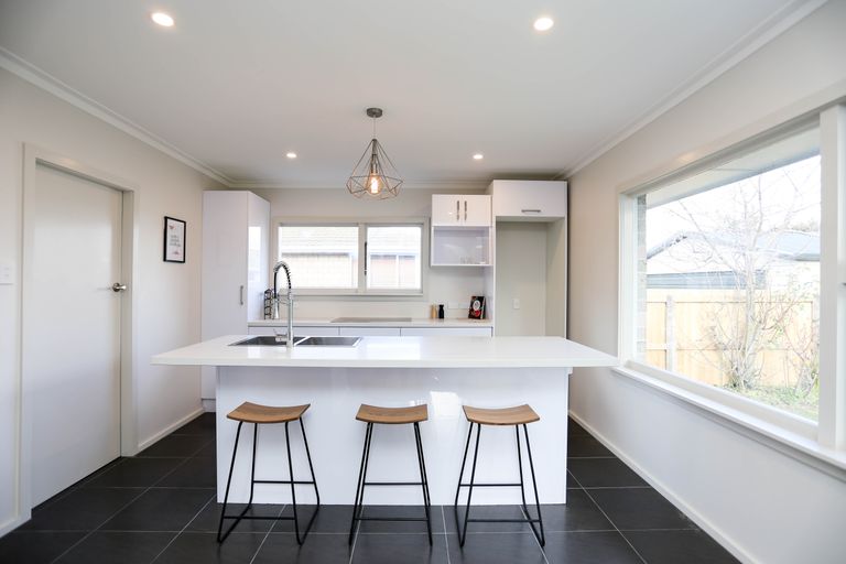 Photo of property in 4 Cromer Place, New Brighton, Christchurch, 8062