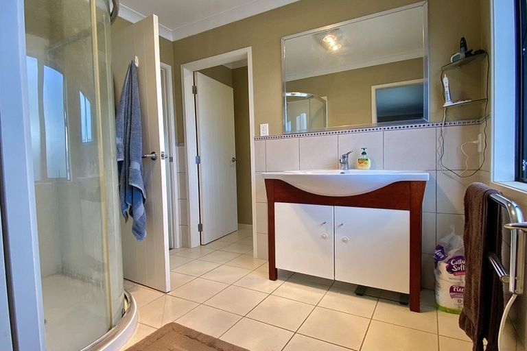 Photo of property in 12b Edgecumbe Street, Whitiora, Hamilton, 3200